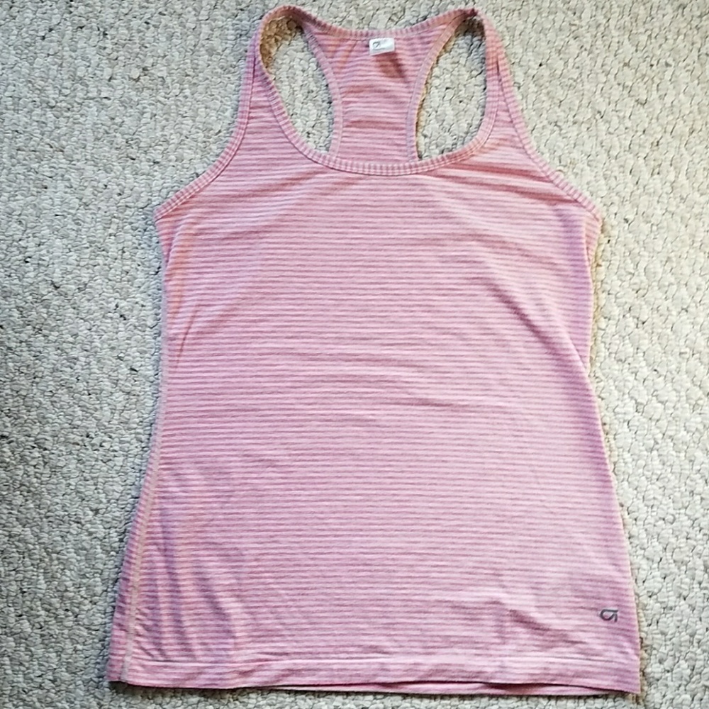 Gap fit tank
